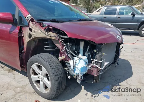 2017 Toyota Sienna Le 8 Passenger from USA, damaged, VIN 5TDKZ3DC0HS793815